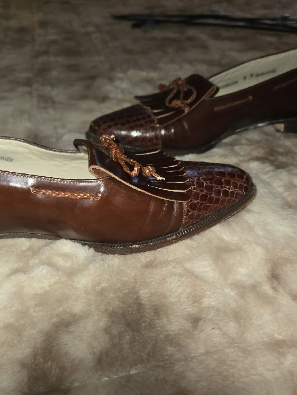 Bally Brown Leather Loafers Snakeskin Embossed Toe Tassel Fringe Flats - Picture 10 of 11